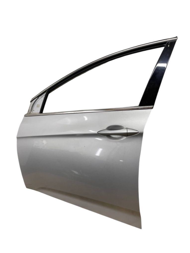 760033Z000 Door Front Left HYUNDAI i40 (VF) (2011-2019)