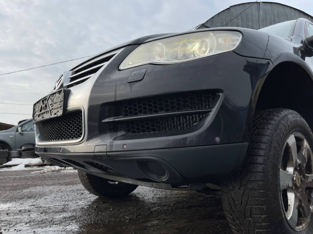 7L6807217AS 7L6807061AB Front Bumper VW TOUAREG I (7L) (2002-2010)