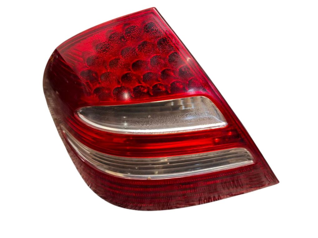 A2118200564 Tail light left MERCEDES-BENZ E-CLASS (W211) (2002-2009)