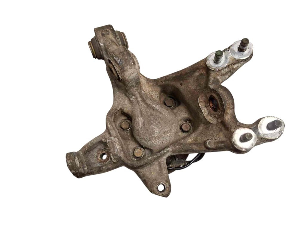 527203Z010 Wheel bearing housing rear right HYUNDAI i40 (VF) (2011-2019)