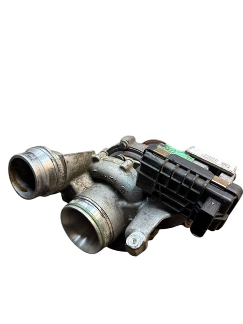 7799758 763797 6NW009453 11657799759 11652414331 Turbocharger BMW 5 (F10, F11) (2010-2017)