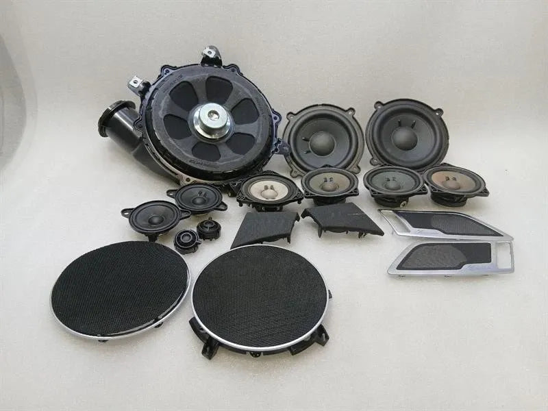 MERCEDES GT R190 ROADSTER SPEAKERS A1908202000 SET SPEAKERS BURMESTER