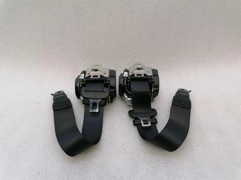 Porsche Taycan 9J rear seat belt set 9J1857805H seat belt belt rear set