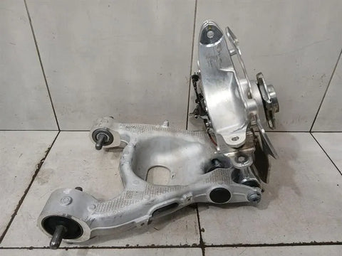 Ferrari Purosangue F175 Right Rear Hub 800829 Wheel Bearing Housing Rear Right