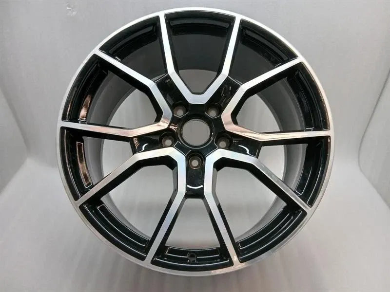 Porsche Taycan 9J Front Alloy Wheel 9J1601025BC R21 RS Spyder Design Front Rim