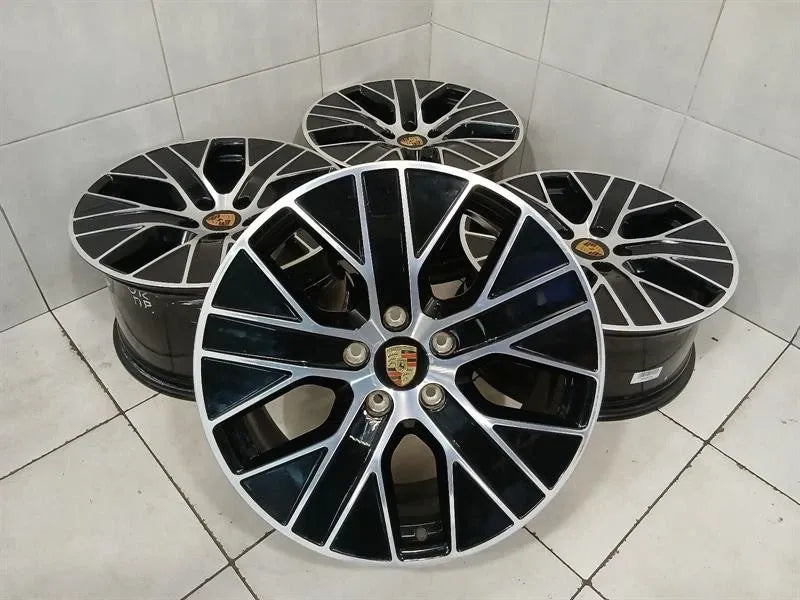 Porsche Taycan 9J Alloy Wheel Set 9J1601025CR TURBO AERO Rims Set