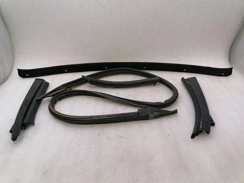 Porsche 911 996 roof seal set 99656141300 roof frame seal set