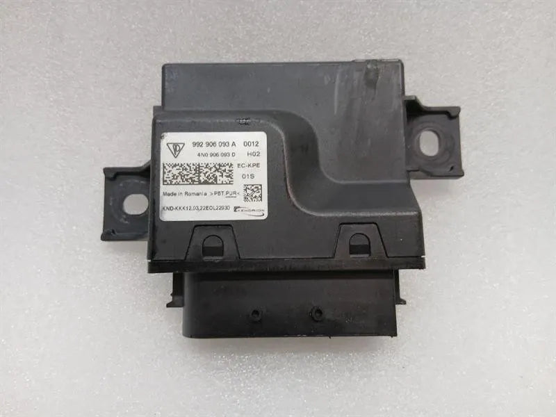 Porsche 911 992 GT3 electronic module 992906093A control unit fuel pump module