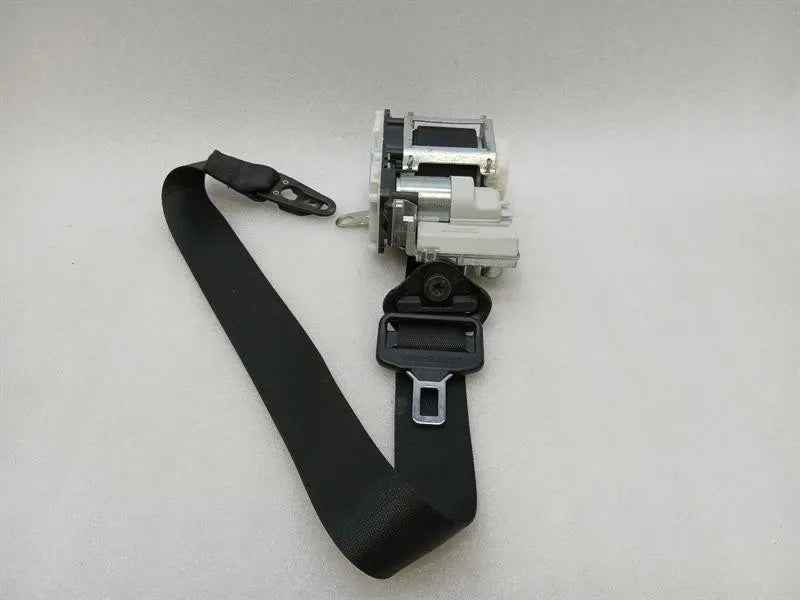 Mercedes GT R190 Roadster FLH Seatbelt A1908602100 Seat Belt Strap Front