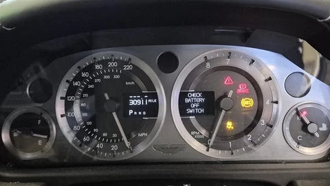 Aston Martin DB9 Volante Instrument Cluster 8G43-10849-CA Speedometer