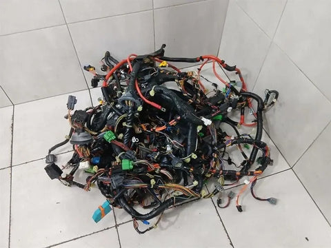 ASTON MARTIN DB9 Volante Wiring Loom MAIN RHD VOLANTE