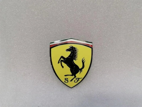 Ferrari California T F149 14-17 85118000 logo wing fender badge