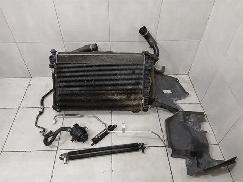 Aston Martin DB9 Volante radiator pack set 8D33-8005-AC radiator package set