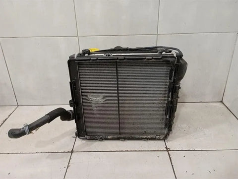 Porsche Boxster Spyder 718 Left Radiator 9P1121249D FAULTY Radiator Package LEFT
