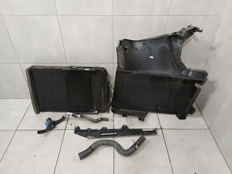 McLaren 720S Coupe Radiator Pack LEFT 11L0392CP Radiator Pack REAR REAR COOLER