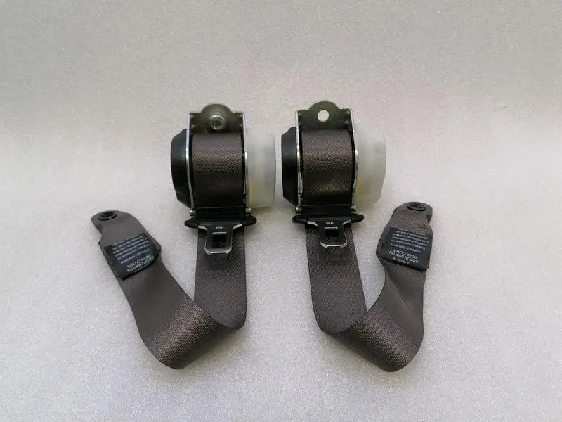 Aston Martin Vanquish AM310 rear seat belt 4G43-611B68-BFW seat belt rear