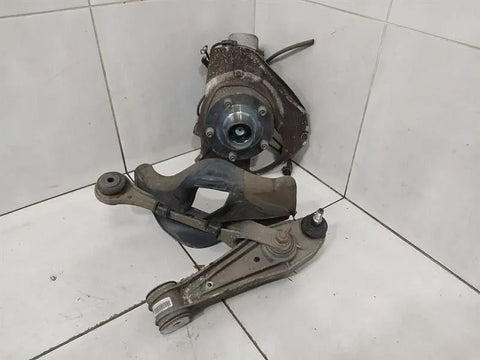 Porsche 911 991 Right Hub 99134115805 GTS P478 (Central Wheel Lock)