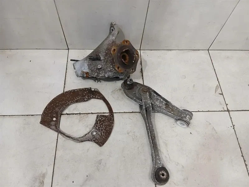 Porsche 911 991 Right Front Hub 99134115805 Wheel Bearing Housing Front Right