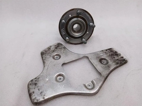 Aston Martin Vanquish AM310 Right Rear Hub AD43-2B663-AA Rear Wheel Bearing Housing