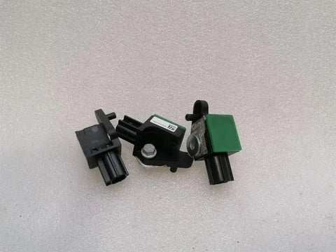 Ferrari 458 F142 Spider Crash Sensor Set Of 3 220245-101 Impact Sensor