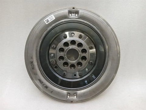 500km 2026 3.6 Porsche 911 992 GTS Hybrid Flywheel 992105264L Flywheel PDK