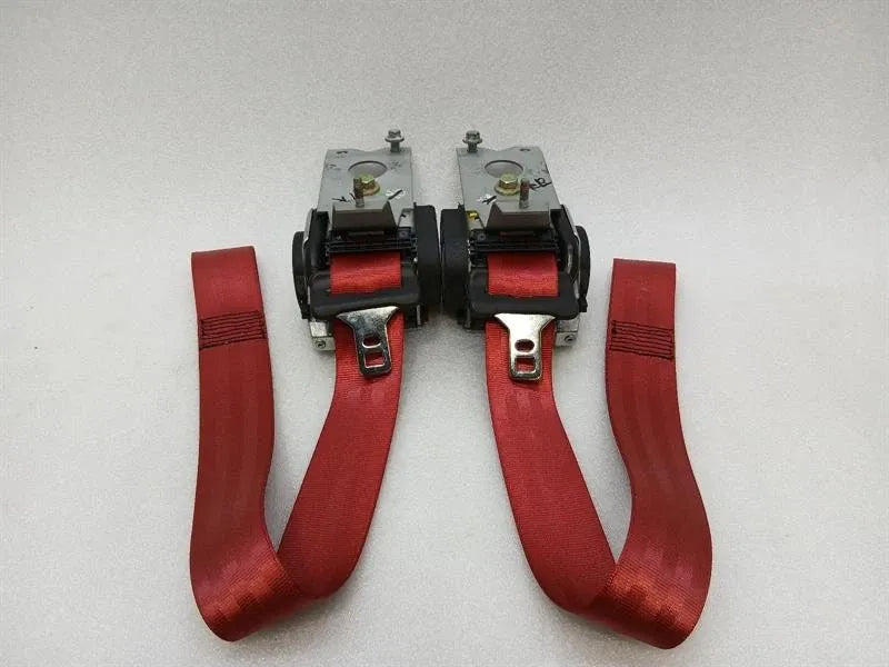 ASTON MARTIN VANQUISH S 04-07 V12 FRONT RED SEATBELT SET 1R12-743254-AA SET