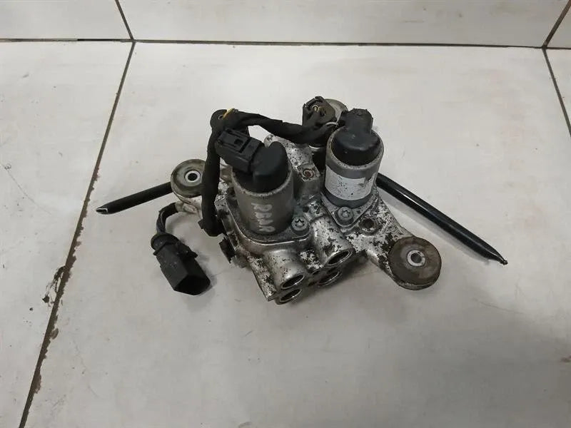 Porsche 911 991 hydraulic valve 99185907702 hydraulic valve