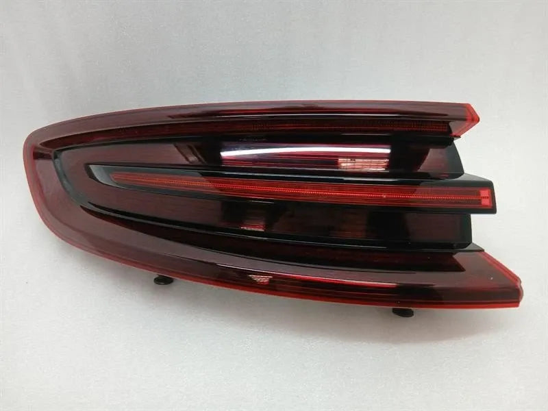 Porsche Macan 95B left rear light 95B945095B taillight rear left