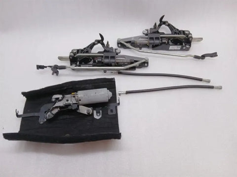 Aston Martin DB9 Volante 4G43L51240AA Roof Latch Set Roof Latch Kit