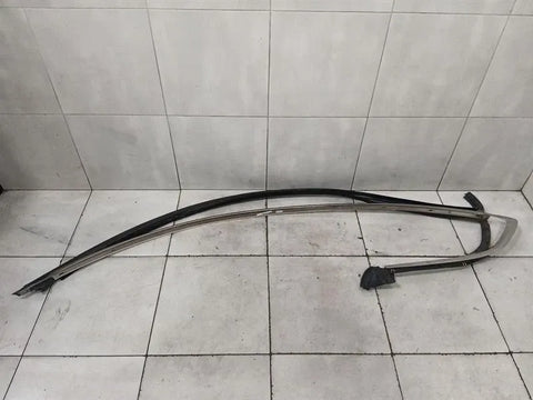 Bentley Continental GT W12 Speed Left Body Moulding 3W8853835B Left Bar