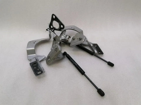 Ferrari 458 F142 Spider Boot hinge 83967600 tailgate hinge