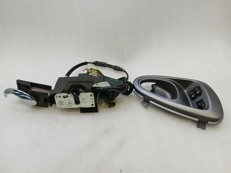 Aston Martin Vanquish S 04-07 V12 Door Lock 1R12652129AC LEFT RHD Door Lock
