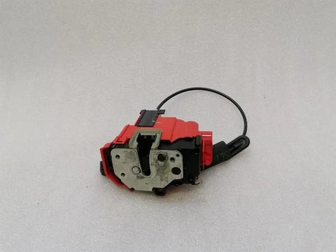Ferrari California T F149 14-17 door lock 85641600 LH LHD door lock