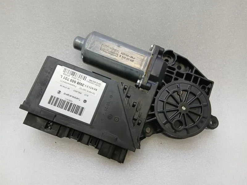 Bentley Continental GT W12 Right Door Window Motor 3W8959701L Power Window Motor