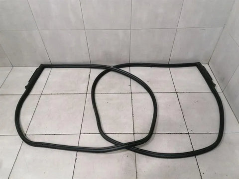 Porsche 911 996 Door Seal Set 99653707603 Door Seals 99653707503 Set