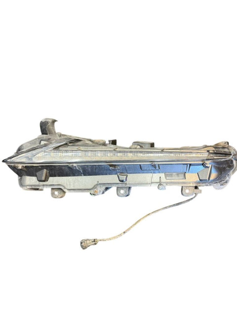 Position Light front left LEXUS NX I (AZ10) (2014-2021)