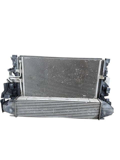 Kühler Satz 31368361 32339742 31305106 31338475 31332027 VOLVO S60 II / V60 I (2010-2018)