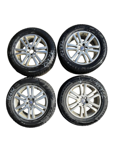 7JX18 ET49 D67.1 5/108 Rim set With Tyres 4 pcs VOLVO XC90 I (2002-2014)
