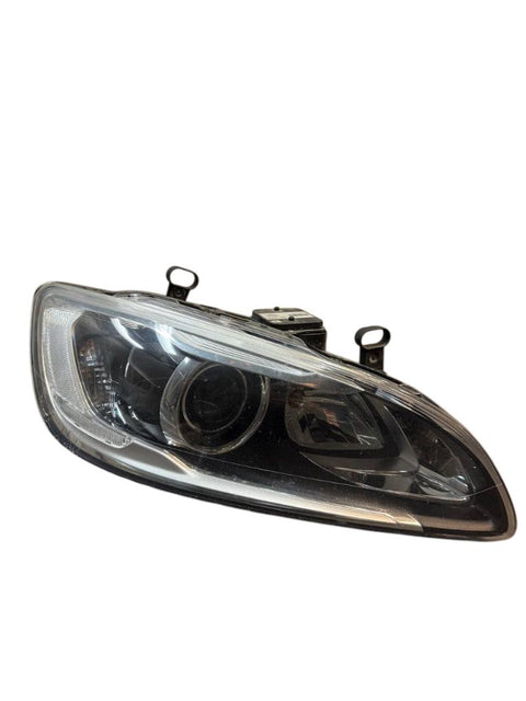 31420109 Headlight right VOLVO S60 II / V60 I (2010-2018)