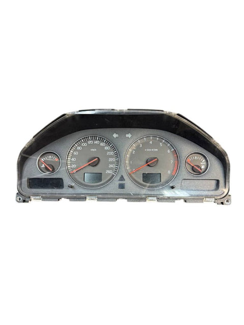 30746097 Instrument Cluster VOLVO V70 II / XC70 I (P80) (2000-2007)