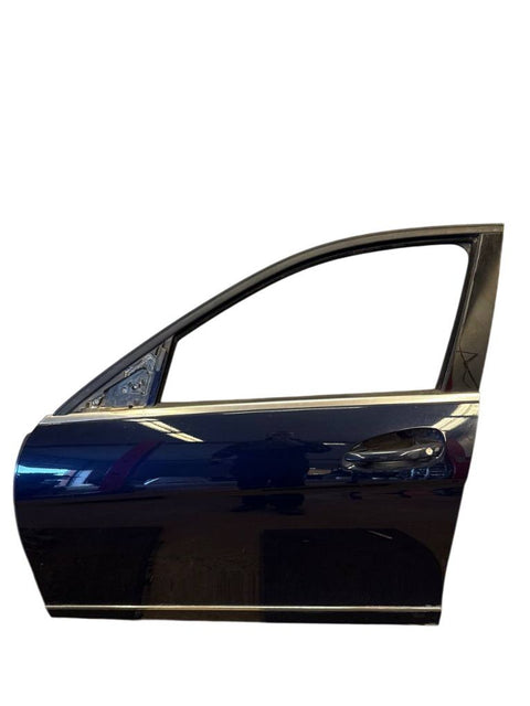 передняя левая дверь MERCEDES-BENZ C-CLASS (W204) (2007-2013)