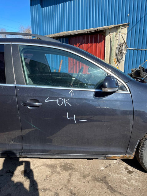 1K5831106F Door Front Right VW GOLF V (1K) (2003-2009)