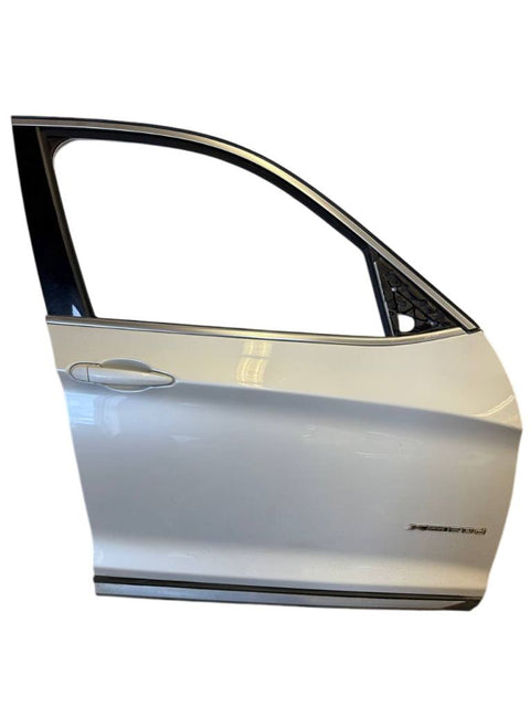 Door Front Right BMW X3 (F25) (2010-2017)