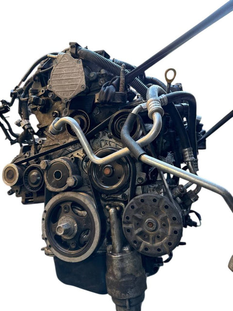 190000R140 2ADFTV 1900026440 Engine TOYOTA AVENSIS (T270) (2009-2018)