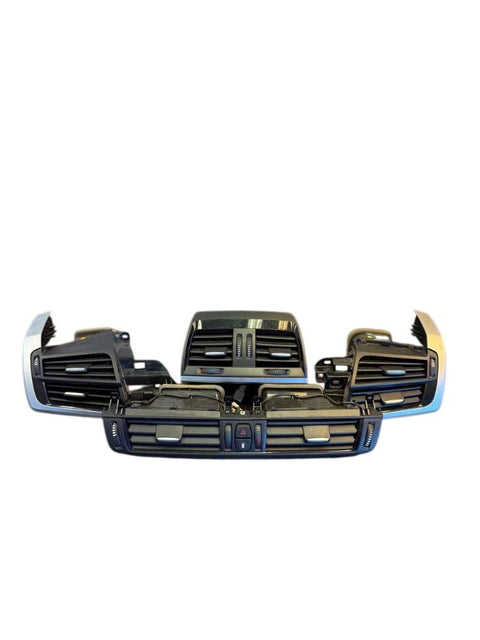 927041607 927051707 925201305 325264808 Air Vent Center Front BMW X5 (F15, F85) (2012-2018)
