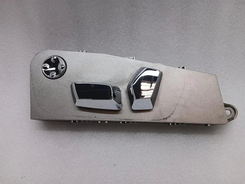 Rolls Royce Ghost Series 1 09-14 Switch 9203217 Left Seat Left Seat Switch