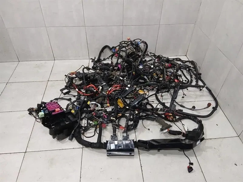 AUDI R8 4S AWD PERFORMANCE MAIN WIRING RHD WIRING HARNESS RIGHT HAND DRIVE MAIN WIRING HARNESS