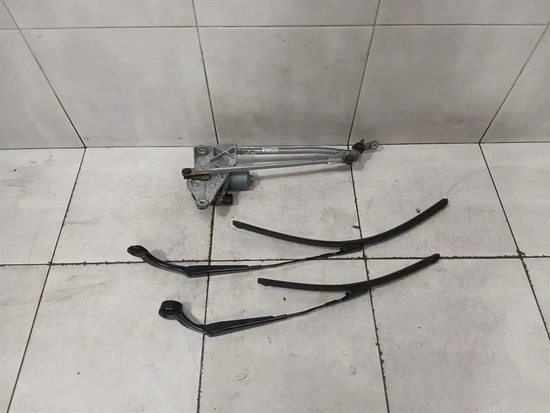 Audi R8 4S AWD Front Wiper Linkage 4S2955023B RHD