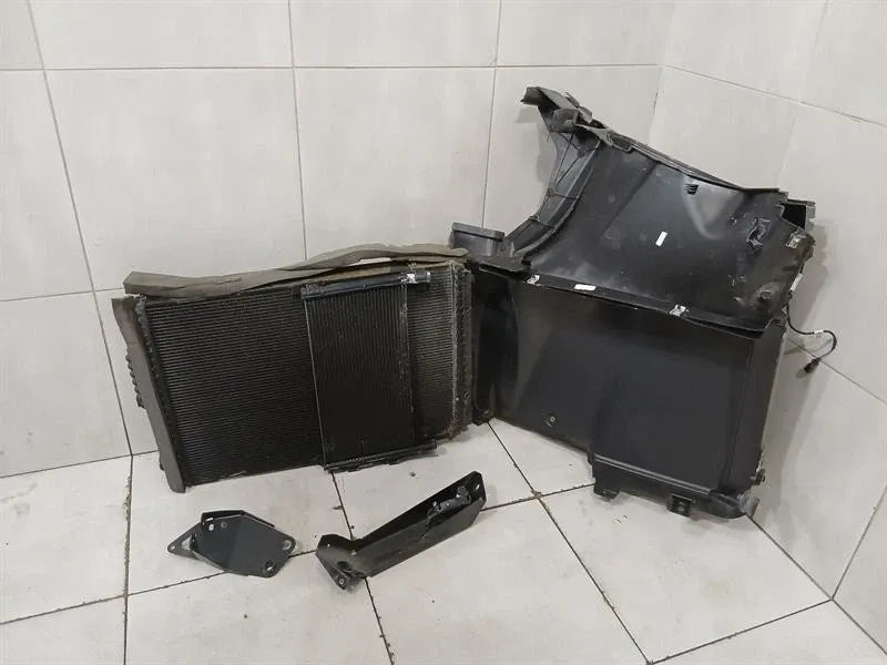 McLaren 720S Coupe Radiator Pack 11L0360CP REAR Radiator Pack RIGHT RIGHT