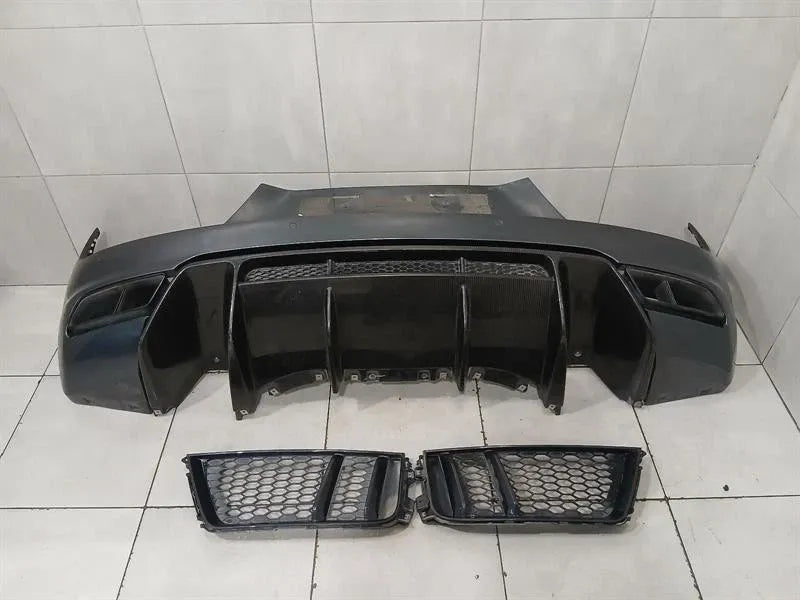 2017-2020 AUDI R8 4S COUPE REAR BUMPER 4S0807303B CARBON BUMPER 4S0807521D